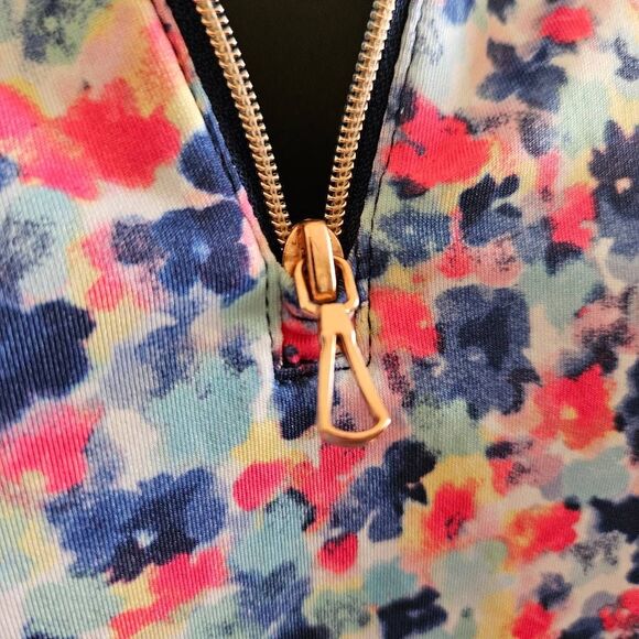 EP NY Ditzy Floral Sleeveless Golf Top - Picture 5 of 8